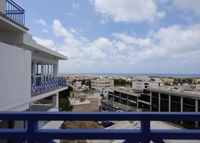 Axiothea Hotel